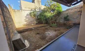 Imagem 4: Casa para venda possui 150 metros quadrados com 3 quartos em Jardim Alpino - Franco da Roc