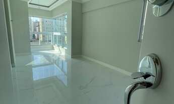 Imagem 4: Exclusividade e Conforto de 1 Apto por andar, 3 Suítes 2 vagas e 200k abaixo de tabela