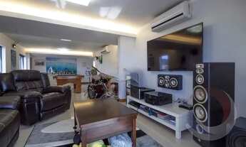 Imagem 7: Cobertura triplex para venda tem 381 metros quadrados com 4 quartos em Centro - Florianópo