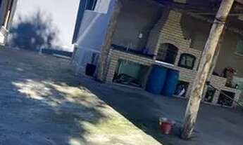 Imagem 3: Vendo sítio excelente localização beirando a rodovia entrada de Rio das ostras