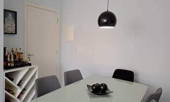 Imagem 6: Apartamento 2 quartos reformado a venda no bairro Camaqua em Porto Alegre, RS