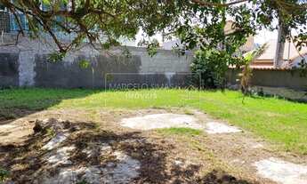 Imagem 2: Casa duplex à venda na rua do Pontal do Atalaia