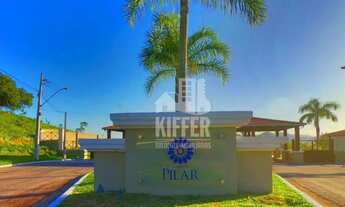 Imagem 2: Casa com 3 Quartos, Suíte com Closet, Piscina e Vista para as Montanhas