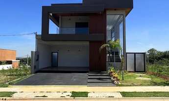 Imagem 2: Casa de Alto Padrão no Condomínio Parqville Quaresmeira Goiânia/Trindade