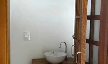 Imagem 5: Casa de condomínio para venda tem 284 metros quadrados com 3 quartos