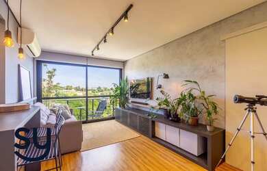 Imagem 2: Apartamento mobiliado para venda em andar alto!