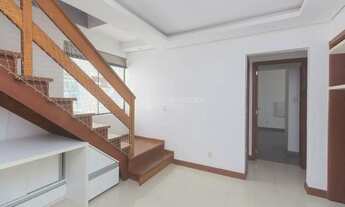 Imagem 2: Cobertura semi-mobiliada,128 m2 privativos de 2 dorm (1 suíte), vaga escriturada e churras