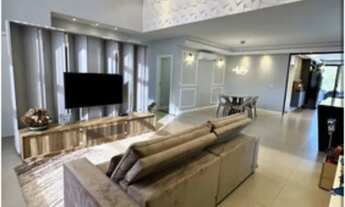 Imagem 3: Casa à venda em Jundiaí-SP: 3 quartos, 3 suítes, 2 banheiros, 5 vagas de garagem e 800m² d