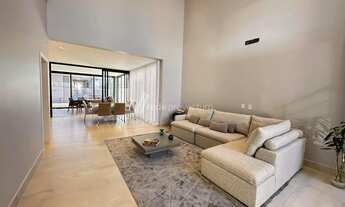 Imagem 2: Casa à venda no Condomínio Villa Bella Siena, bairro Jardim América na cidade de Paulínia