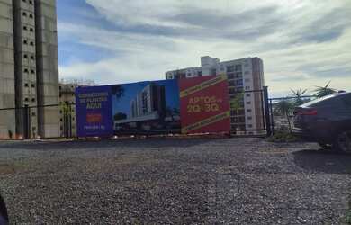 Imagem 4: Apartamento para Venda em Anápolis, JK Setor Oeste, 3 dormitórios, 1 suíte, 2 banheiros, 1