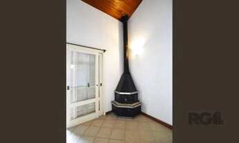 Imagem 3: Casa de 200m² - 4 dormitórios, 4 vagas no bairro Espírito Santo