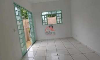 Imagem: Casa com Área de Lazer 4 Quartos (1 Suíte)