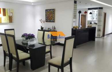 Imagem: Casa de 4 quartos no bairro Garças