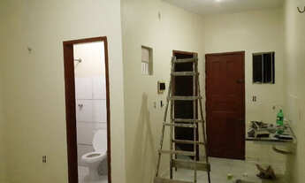 Imagem 3: Alugam-se kitnetes excelente localização, no João paulo - 400,00