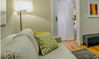 Imagem 6: Flat/Condo Hotel com 60 m², 2 dormitórios(1 suíte), varanda, 2 banheiros