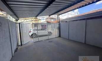 Imagem 2: CASA COM ÓTIMA LOCALIZAÇÃO DISPONÍVEL