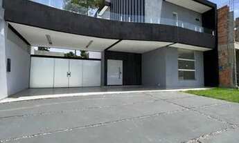 Imagem 2: Casa de condomínio para venda possui 251 metros quadrados com 3 quartos