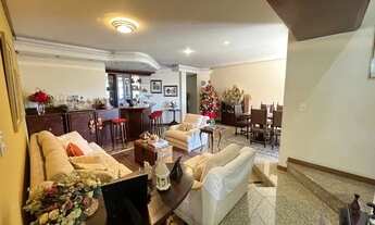 Imagem 2: Cobertura triplex para venda tem 381 metros quadrados com 4 quartos em Centro - Florianópo