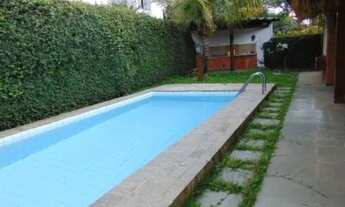 Imagem 2: Casa de condomínio para aluguel com 330 metros quadrados com 3 quartos