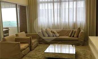 Imagem 4: Excelente apartamento duplex no melhor quarteirão da Rua Cristiano Viana, 157 m2 distribuí