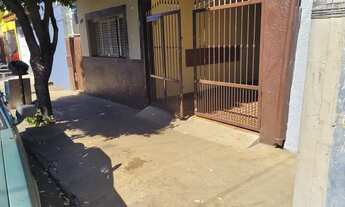 Imagem 2: ALUGA - CASA - VILA VIRGÍNIA (Próxima a Avenida Primeiro de Maio