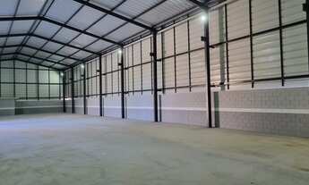 Imagem 3: Galpao com área de 2500 metros com 1050 m de área construída . Excelente infra estrutura