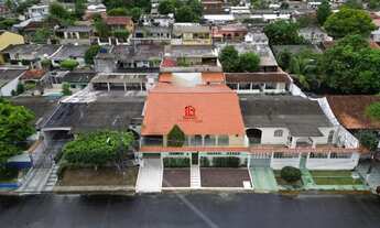 Imagem 2: Casa de condomínio térrea para aluguel e venda possui 367 metros quadrados com 4 quartos