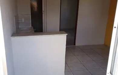 Imagem 5: Aluga-se Kitnet Casa com 1 dormitório