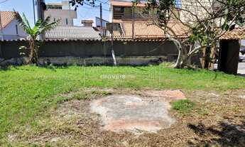 Imagem 6: Casa duplex à venda na rua do Pontal do Atalaia