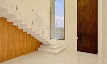 Imagem 2: Casa duplex com moveis fixos na Cidade Alpha disponível pra Venda