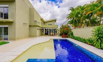 Imagem 3: Casa de condomínio sobrado para aluguel e venda tem 463 metros quadrados com 3 quartos