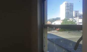 Imagem 6: Alugo Excelente Apto de 02 Quartos no Fonseca