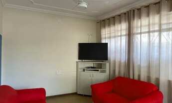 Imagem: Vagas para moças em Volta Redonda