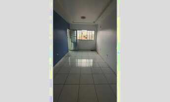 Imagem: Prive em Pau amarelo Com 2 quartos