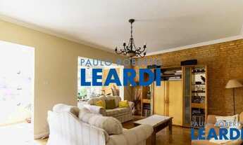 Imagem: SOBRADO - VILA MARIANA - SP