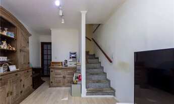 Imagem 6: Sobrado à Venda no Imirim na zona norte de São Paulo com 2 suítes e 2 vagas de garagem