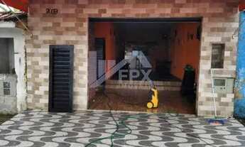 Imagem 1: Casa para venda possui 125 metros quadrados com 1 quarto em Jussara - Mongaguá - SP