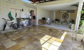 Imagem 4: Imóvel para venda possui 170 metros quadrados com 3 quartos