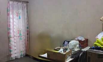 Imagem 3: Casa com Edícula Independente em Terreno de 203m² Ideal para Moradia e Renda Extra