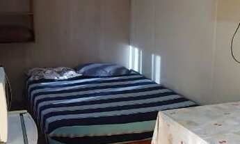 Imagem 6: Kitinete p 3 pessoas prox praias, com Ar Wifi Gar Chur Mobilia louças Completo