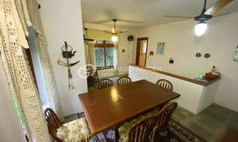 Imagem 7: CASA 3 DORMITÓRIOS À VENDA EM BAIRRO NOBRE