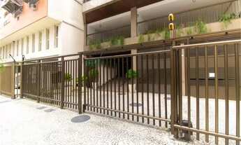 Imagem 3: Apartamento amplo, 1 por andar, varanda espaçosa 4 quartos + 2 vagas