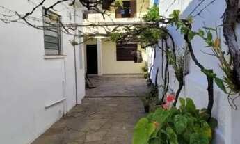 Imagem 3: Casa em Porto Alegre, no bairro Cavalhada, com 6 dormitório(s), e 6 banheiros, à