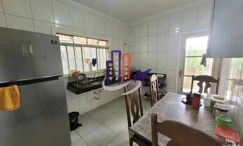 Imagem 3: Casa Para Vender com 03 quartos 01 suíte no bairro Ouro Branco em Contagem