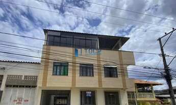 Imagem: Casa comercial com garagem no Santa Terezinha