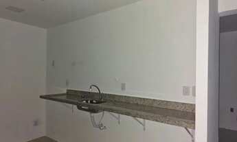 Imagem 6: Loja na Estrada das Capoeiras 696