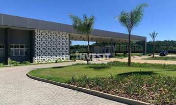 Imagem 2: Terreno à venda no Jardins Porto em Senador Canedo/GO