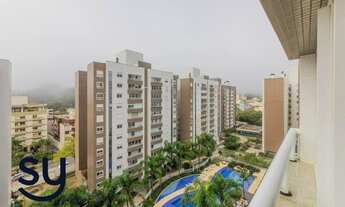 Imagem 7: Apartamento de Alto Padrão com 4 Dormitórios e 3 Vagas no Menino Deus