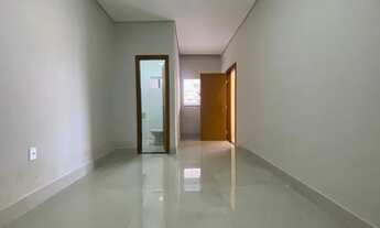 Imagem 6: Casa com 3 quartos sendo 1 suíte, com fino acabamento na Quadra 405 do Recanto das Emas