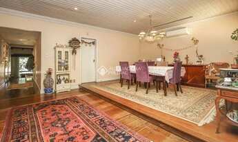 Imagem 2: Casa Sobrado 307 m2 com 3 quartos, 3 vagas garagem piscina, suíte em Boa Vista